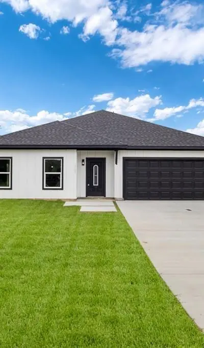 1705 South Tool Drive, Tool TX 75143