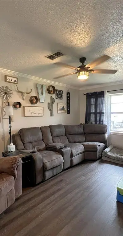 302 Sayle Street, Cumby TX 75433 - Photo 5