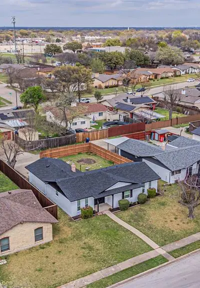 1509 Crockett Street, Garland TX 75042 - Photo 2
