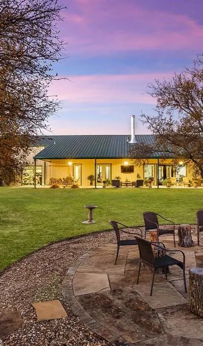 650 Scoggins Road, Tioga TX 76271 - Photo 2