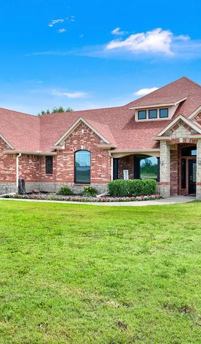 101 Island Way, Princeton TX 75407 - Photo 2