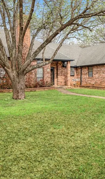 4315 Lakeshore Drive, Reno TX 75462 - Photo 2