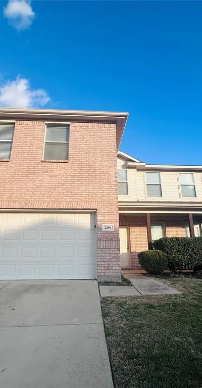 2304 Collington Drive, Roanoke TX 76262