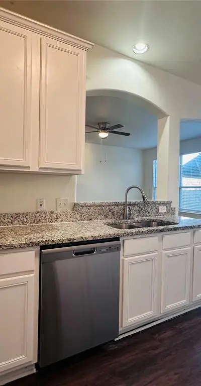 2304 Collington Drive, Roanoke TX 76262 - Photo 4