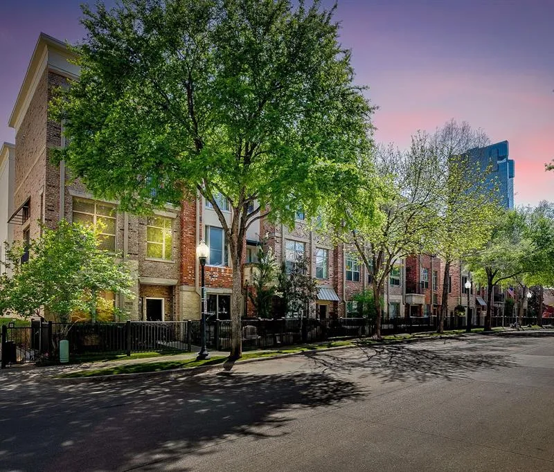 714 E 1st Street, Fort Worth TX 76102