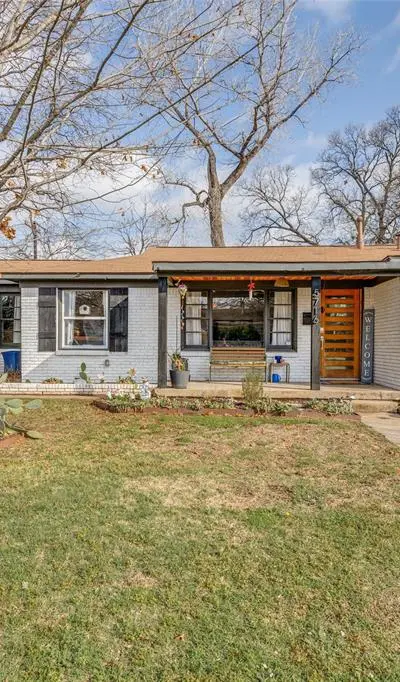 5716 Tracyne Drive, Westworth Village TX 76114