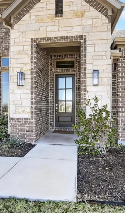 209 Basalt Lane, Reno TX 76020