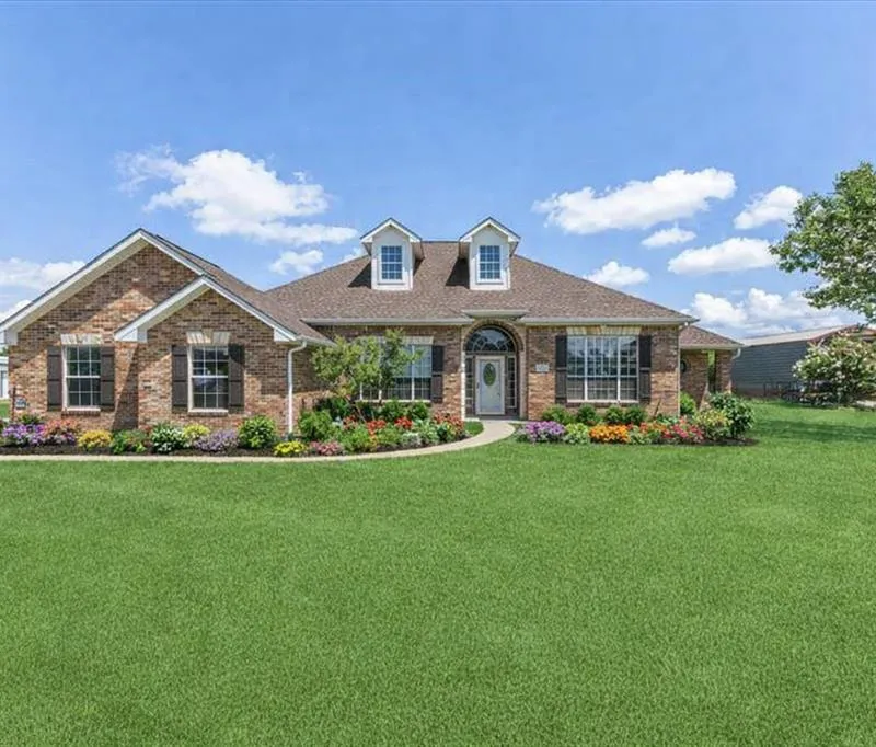 1062 Savannah Lane, Oak Ridge TX 75142