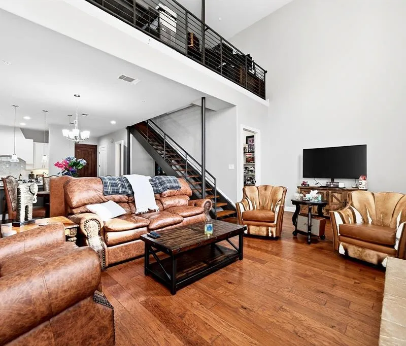 555 Via Amalfi # 203, Irving TX 75039
