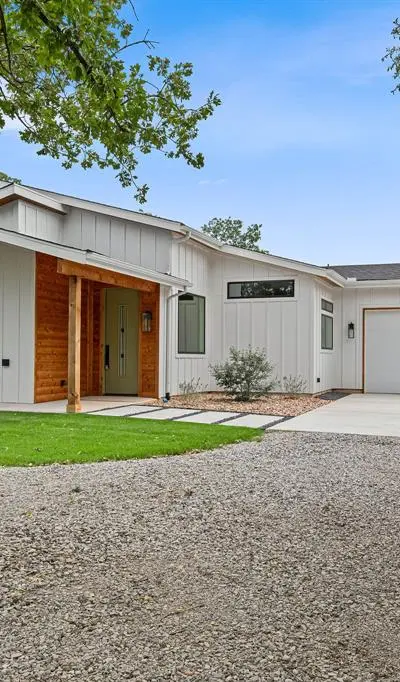 1991 Sunflower, Paradise TX 76073