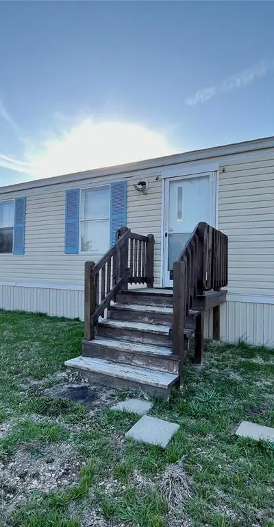 8082 Fm 697, Whitewright TX 75491