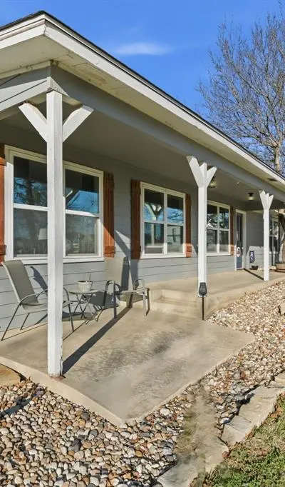 143 Mohave Drive E, Lake Kiowa TX 76240 - Photo 3