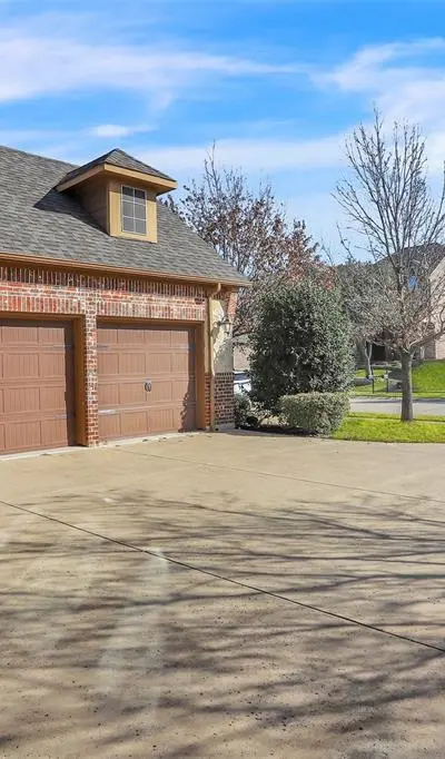 2817 Spring Hollow Court, Highland Village TX 75077 - Photo 3