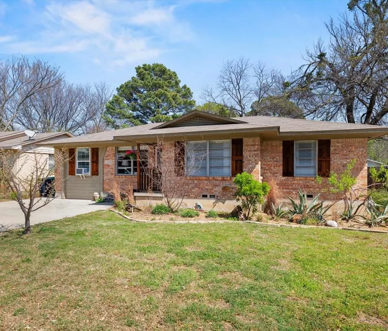 2008 Redwood Place, Denton TX 76209