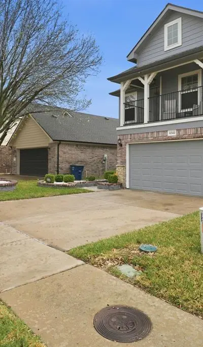 8342 Timberbrook Lane, Dallas TX 75249 - Photo 4