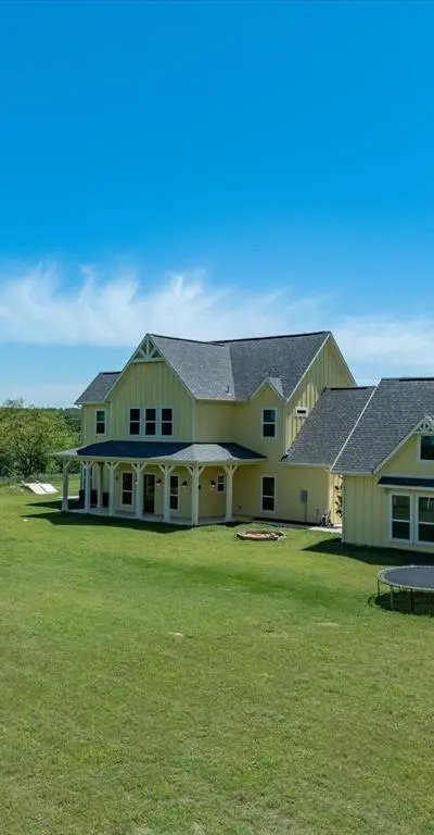 2025 County Road 1792, Sunset TX 76270
