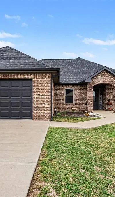 2313 Camryn Street, Mabank TX 75147