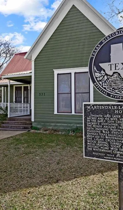 331 W Grand Street, Whitewright TX 75491 - Photo 2