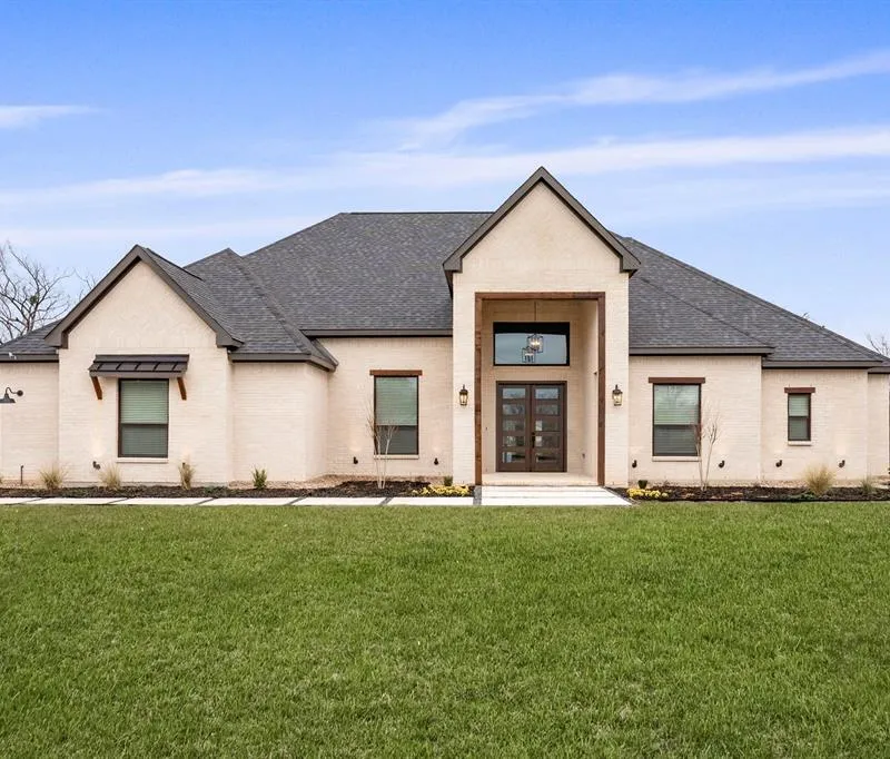 124 Texas Ash Drive, Krugerville TX 76227