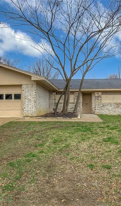 1218 Northwood Drive, Commerce TX 75428 - Photo 4