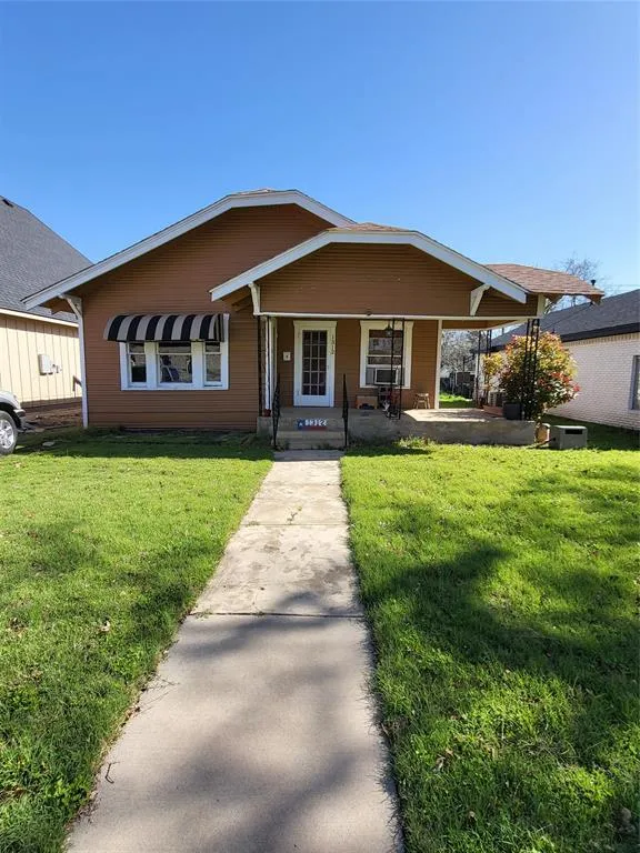 1312 Lagonda Avenue, Fort Worth TX 76164
