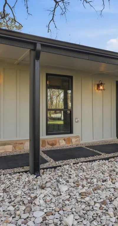 1006 NEWELL Drive, Hudson Oaks TX 76087 - Photo 3