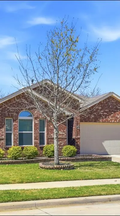 1860 Alamandine Avenue, Cross Roads TX 76227 - Photo 2