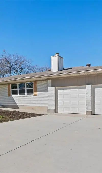 903 Stanley Street, Denton TX 76201 - Photo 2