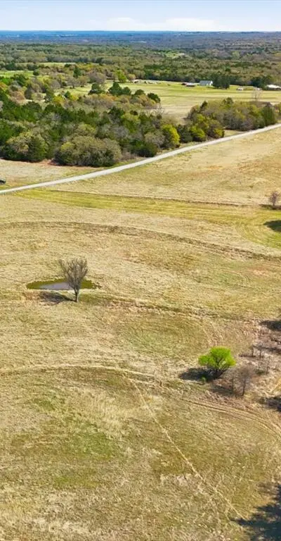 2548 County Road 2690, Alvord TX 76225 - Photo 5