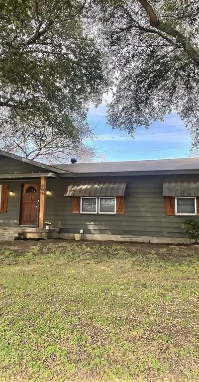 609 E Ellen Avenue, Hurst TX 76053