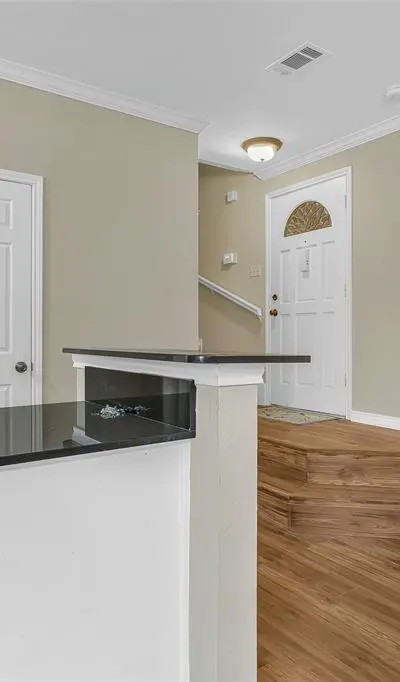 6004 Auburndale Avenue # F, University Park TX 75205 - Photo 2