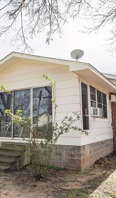 809 E Highway 82, Nocona TX 76255 - Photo 5