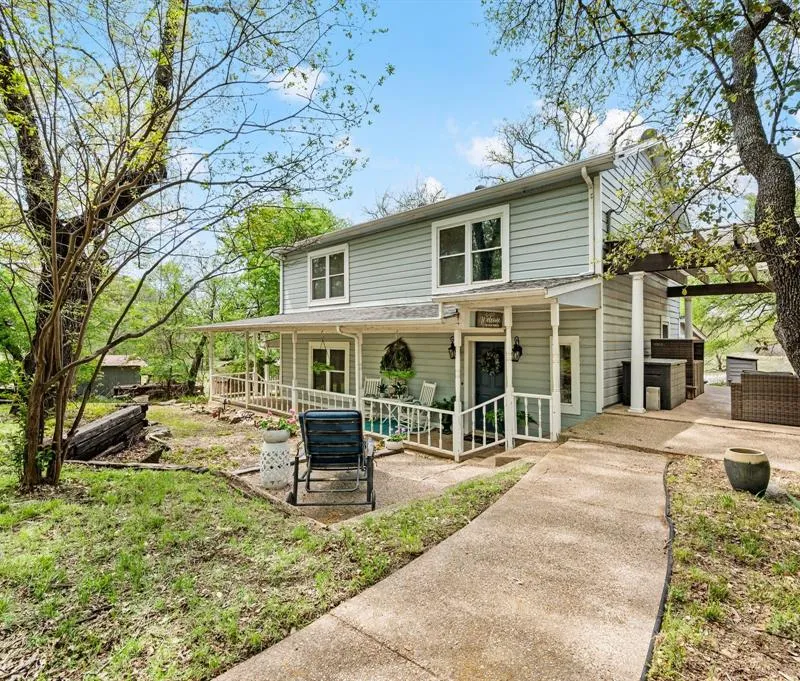103 County Road 4853, Newark TX 76071