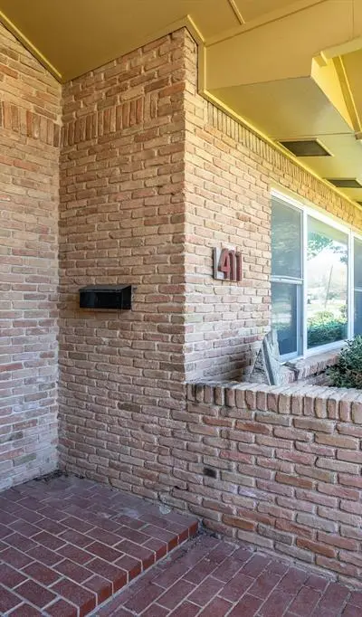 411 S CENTRE Lane, Lancaster TX 75146 - Photo 4