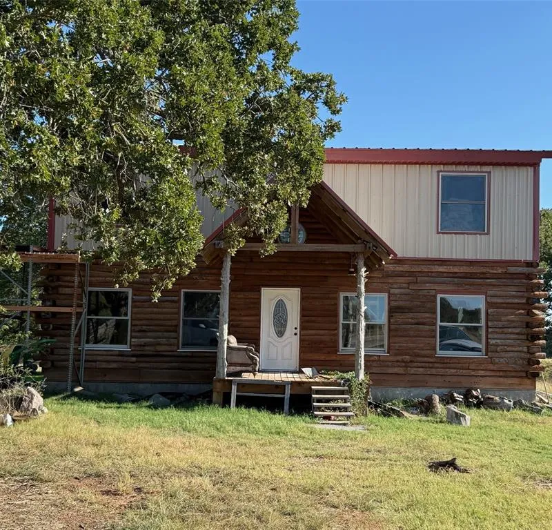 1633 Kay Lane, Reno TX 76020