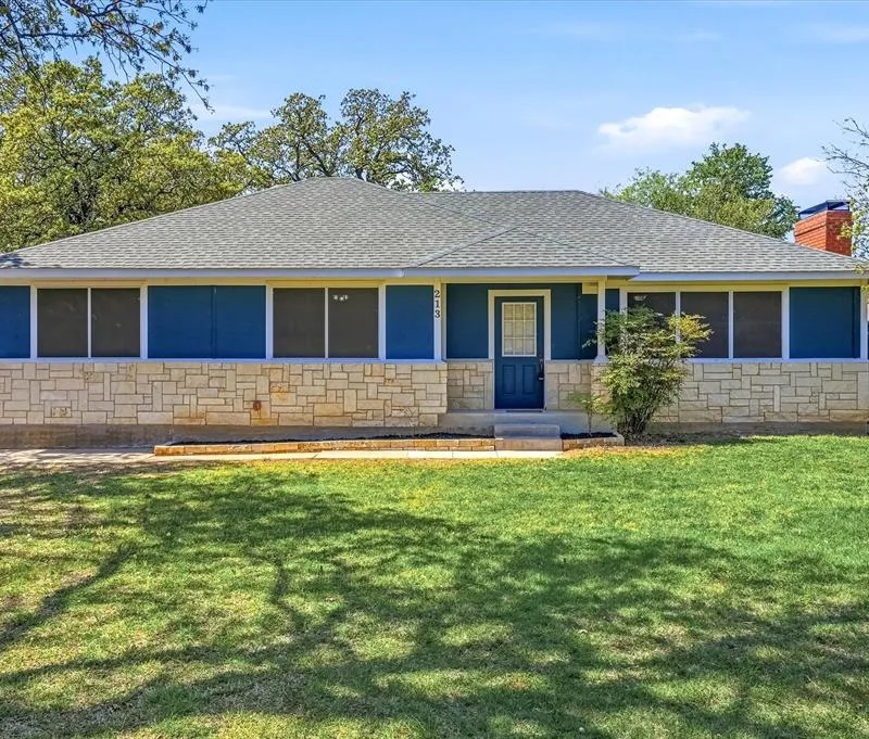 213 Hickory Lane, Hickory Creek TX 75065