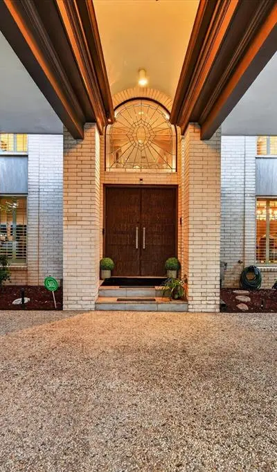 304 Havenwood Lane N, Fort Worth TX 76112 - Photo 4