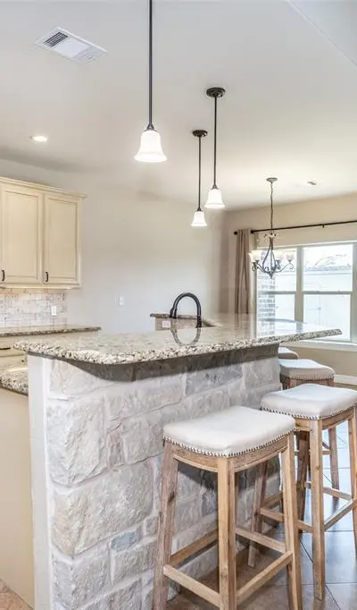700 Mary Lee Lane, Collinsville TX 76233 - Photo 4