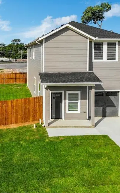 2725 1st Avenue, Dallas TX 75210 - Photo 3