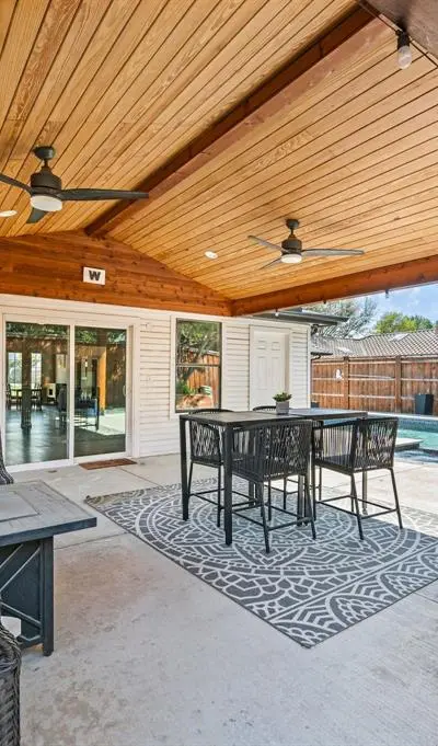 151 Creek Courts Drive, Trophy Club TX 76262 - Photo 2