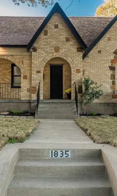 1835 Cedar Crest Boulevard, Dallas TX 75203