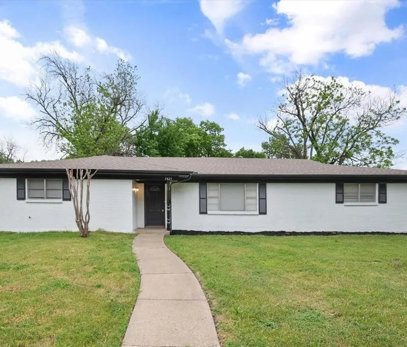 7821 Regency Lane, Fort Worth TX 76134
