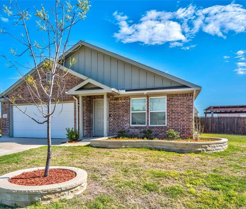 3640 Chestnut Oak Drive, Dallas TX 75253