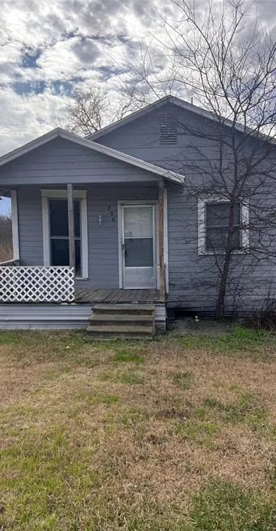 206 3rd Street, Hillsboro TX 76645 - Photo 2