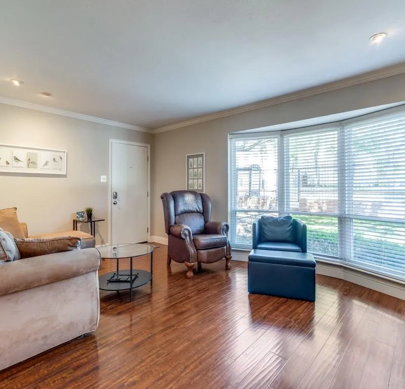 5005 Cedar Springs Road # A, Dallas TX 75235