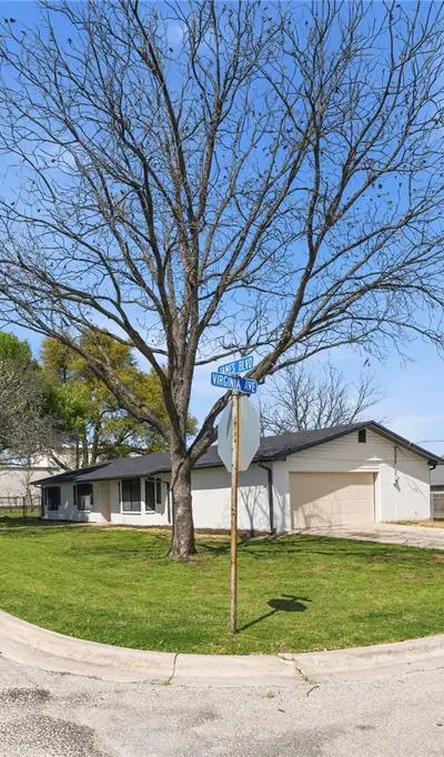 102 James Boulevard, Early TX 76802 - Photo 4