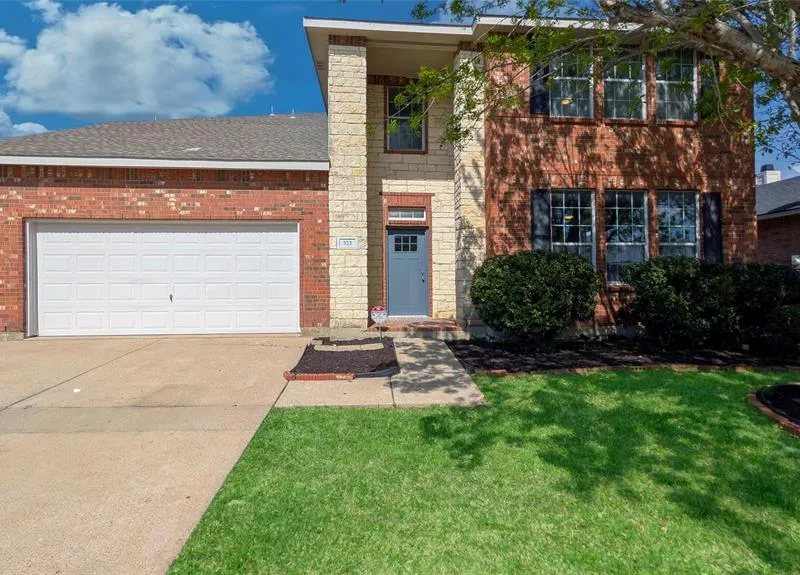 523 Zachum Drive, Arlington TX 76002