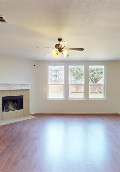 523 Zachum Drive, Arlington TX 76002 - Photo 5