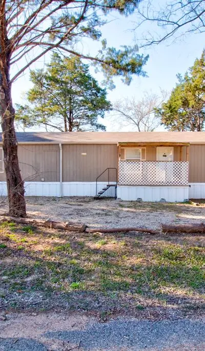 775 Whitaker Circle, Gordonville TX 76245