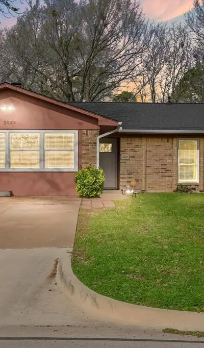 2529 Freedom Lane, Denton TX 76209